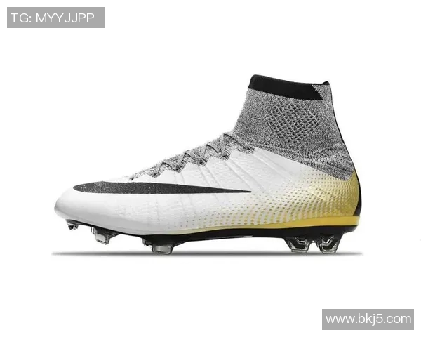 足球明星们的专属足球鞋大揭秘各款设计与性能的完美结合 足球明星们的专属足球鞋大揭秘各款设计与性能的完美结合