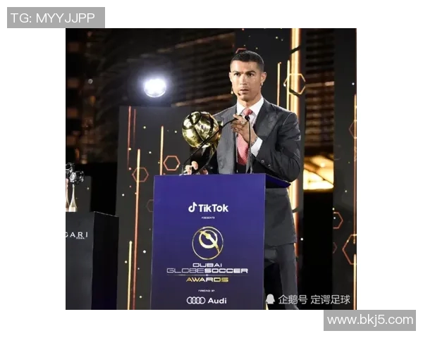足球明星如何在TikTok上展现个人魅力与职业生涯的精彩瞬间