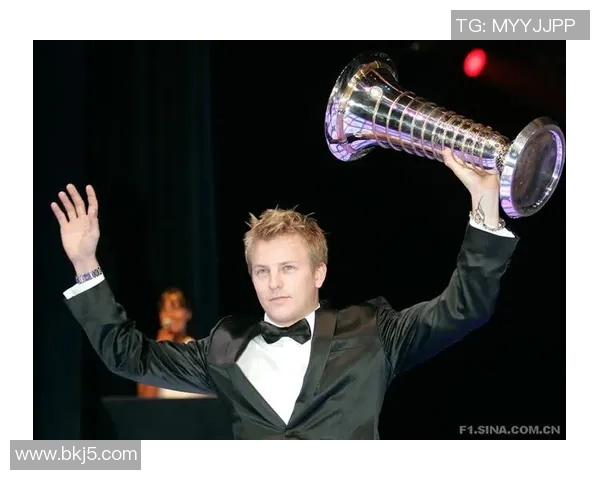 钻石联赛特别报道：上海网球队拼搏历程与荣耀瞬间的深度回顾